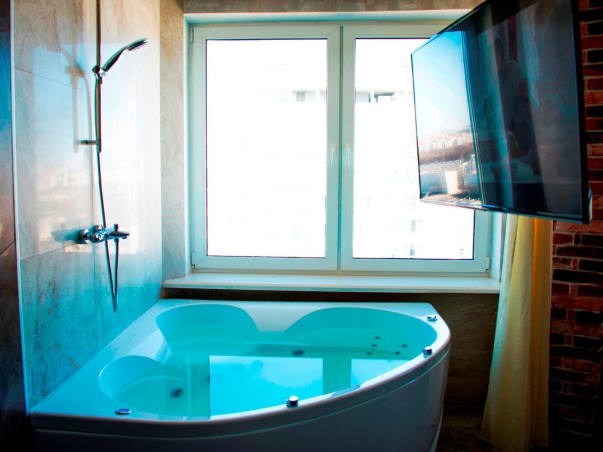 Jacuzzi New Loft Apartcomplex Kaskad, Минск - Центр Города Minsk Extérieur photo
